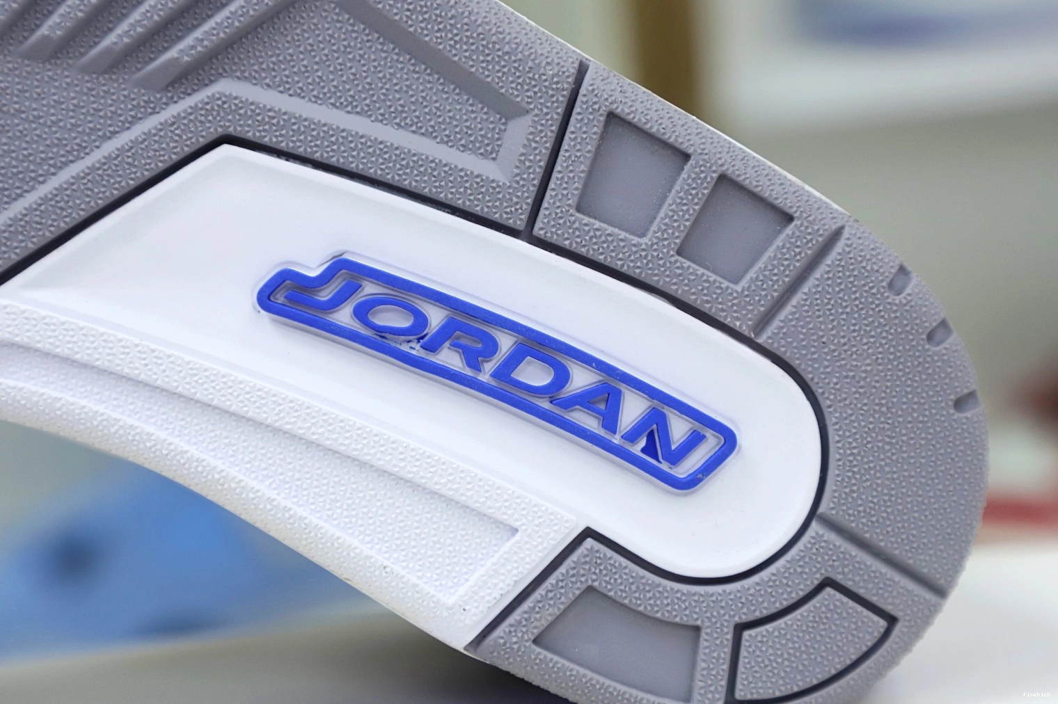 'RACER 3 (CT8532-145) BLUE' JORDAN AIR RETRO 0207